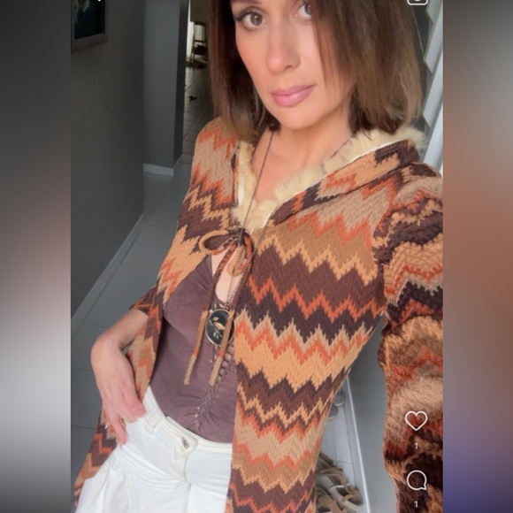 Meet your Posher, Keri - Picture 3 of 13